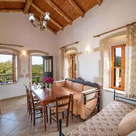 Villa Grapevine